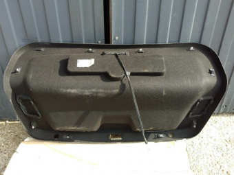 Обшивка багажника